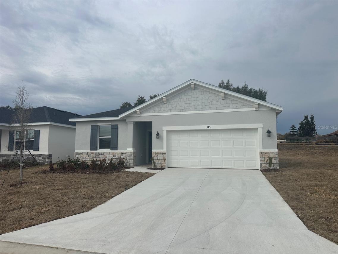 945 Pearlwood Loop, Eagle Lake, FL 33839