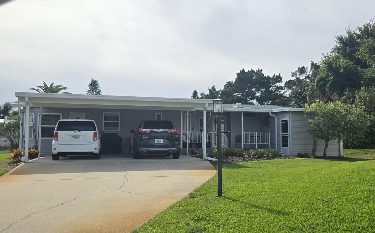 716 Helmsman Ln., Edgewater, FL 32141