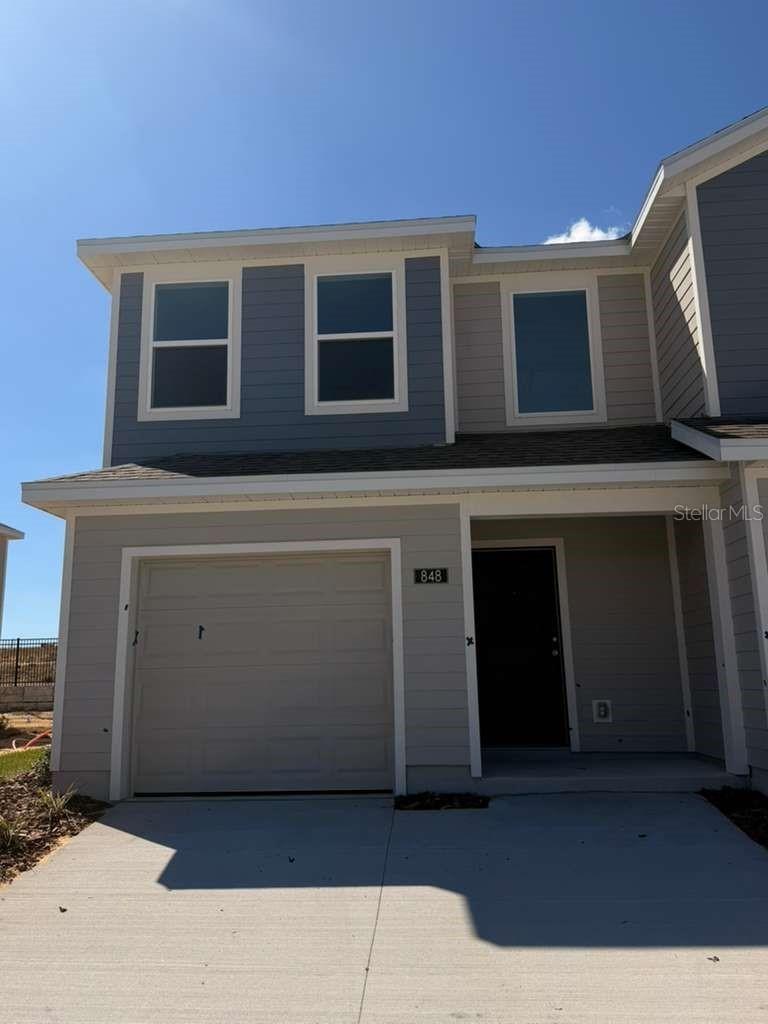 848 Lynx St., Davenport, FL 33837