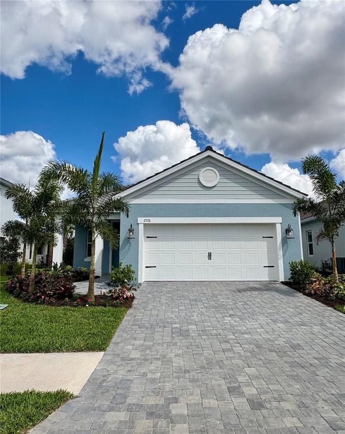 2576 Dasheen Pl., Sarasota, FL 34240