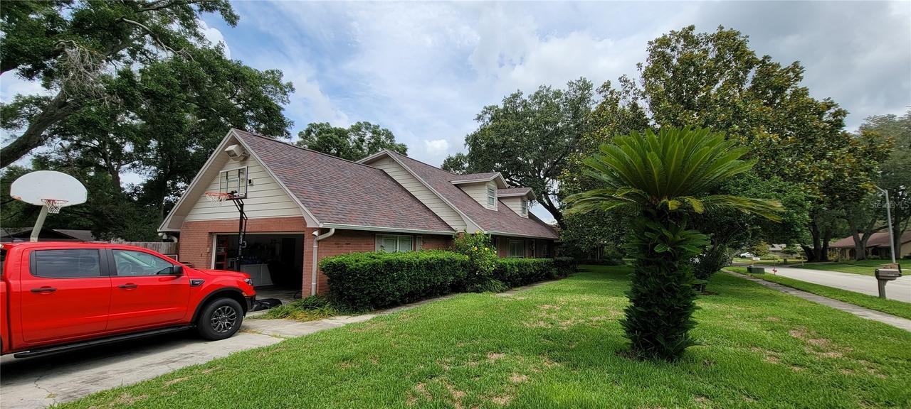 9220 Kingsridge Dr., Temple Terrace, FL 33637