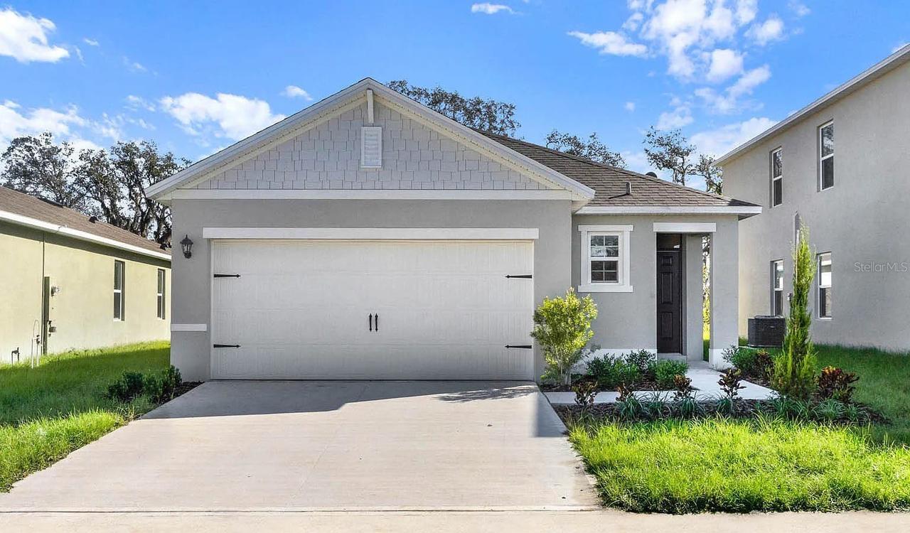 4015 Valerian Way, Tavares, FL 32778