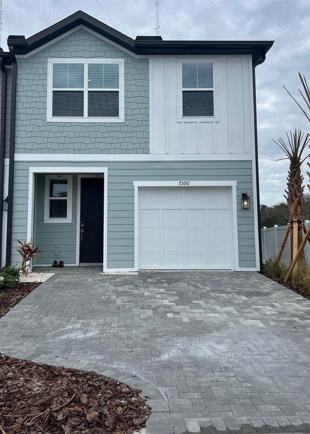 7590 Deer Valley Cir., Tampa, FL 33635