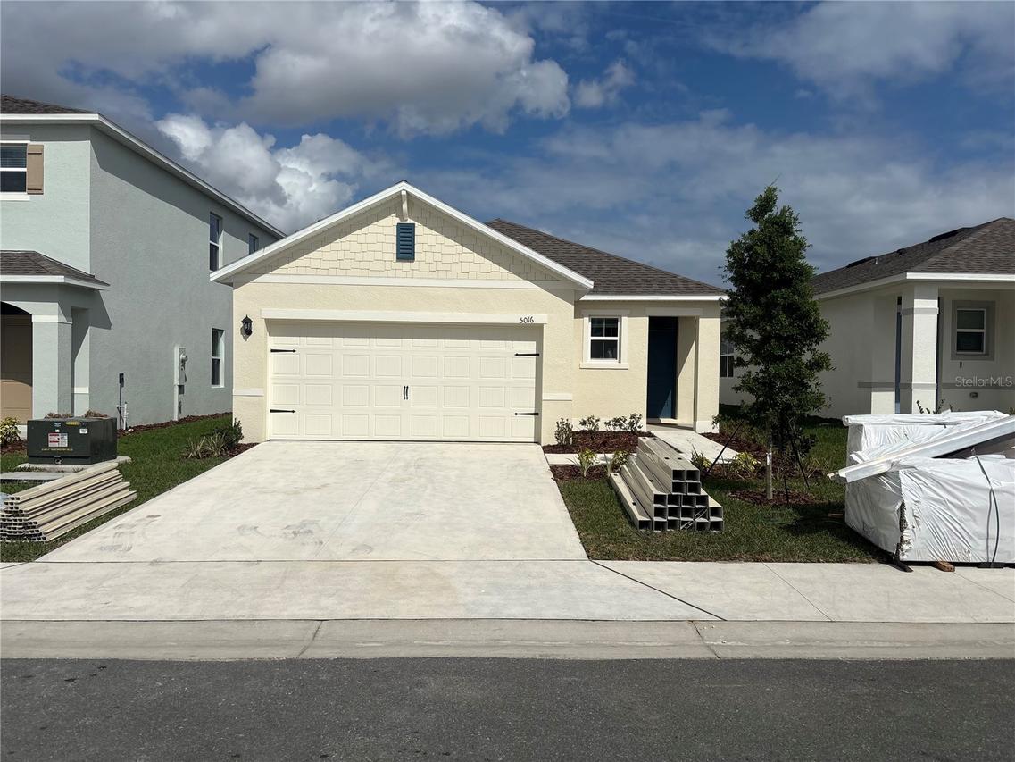 5016 Oaks River St., Davenport, FL 33837