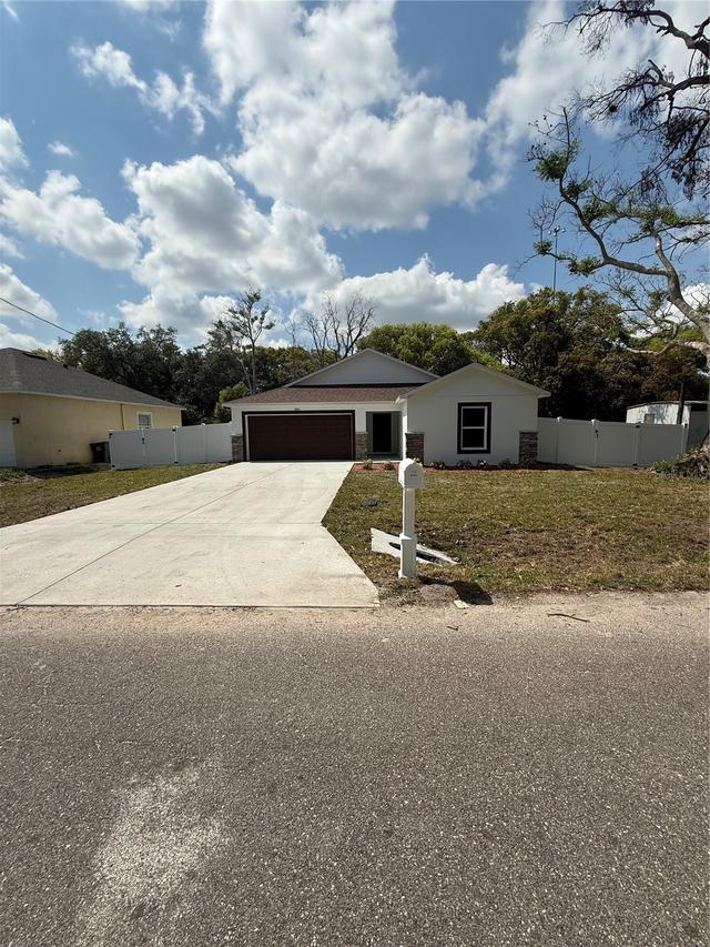 3420 Lynn Dr., Lakeland, FL 33805