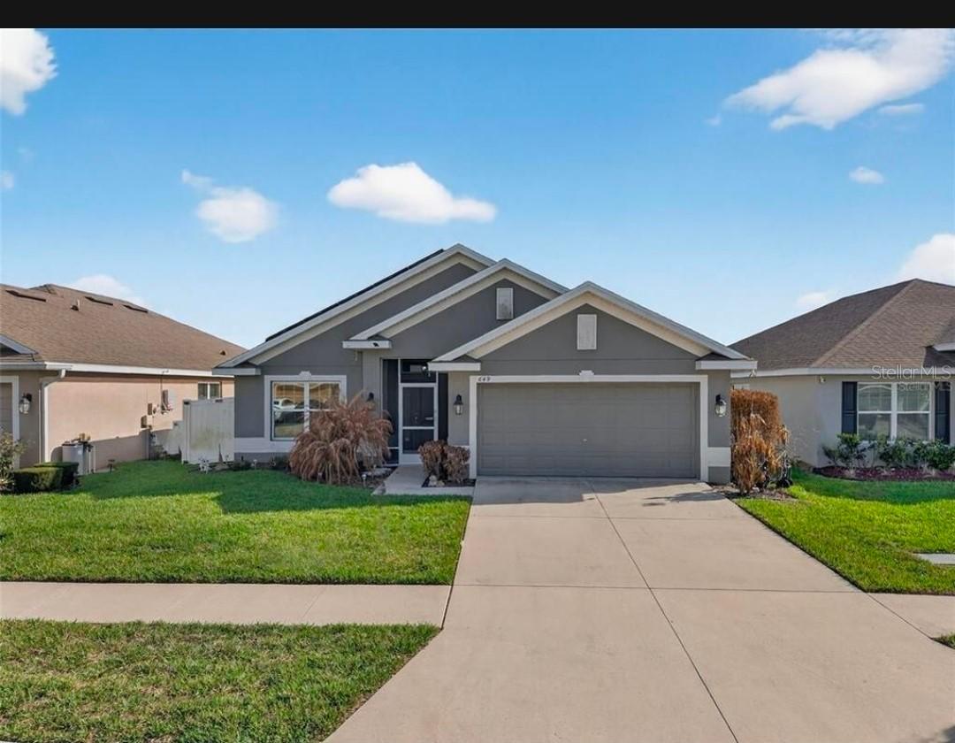 649 Meadow Pointe Dr., Haines City, FL 33844