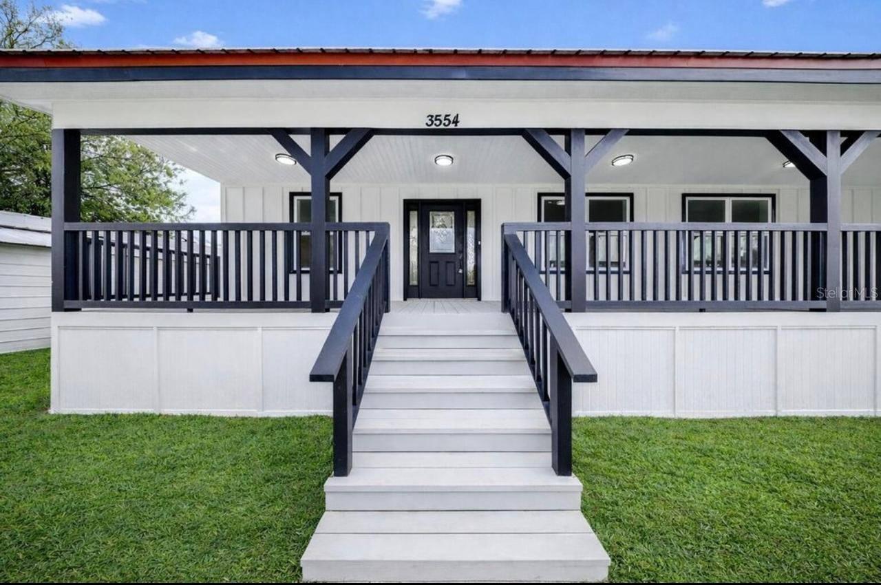 3554 NW 168th Ct., Okeechobee, FL 34972