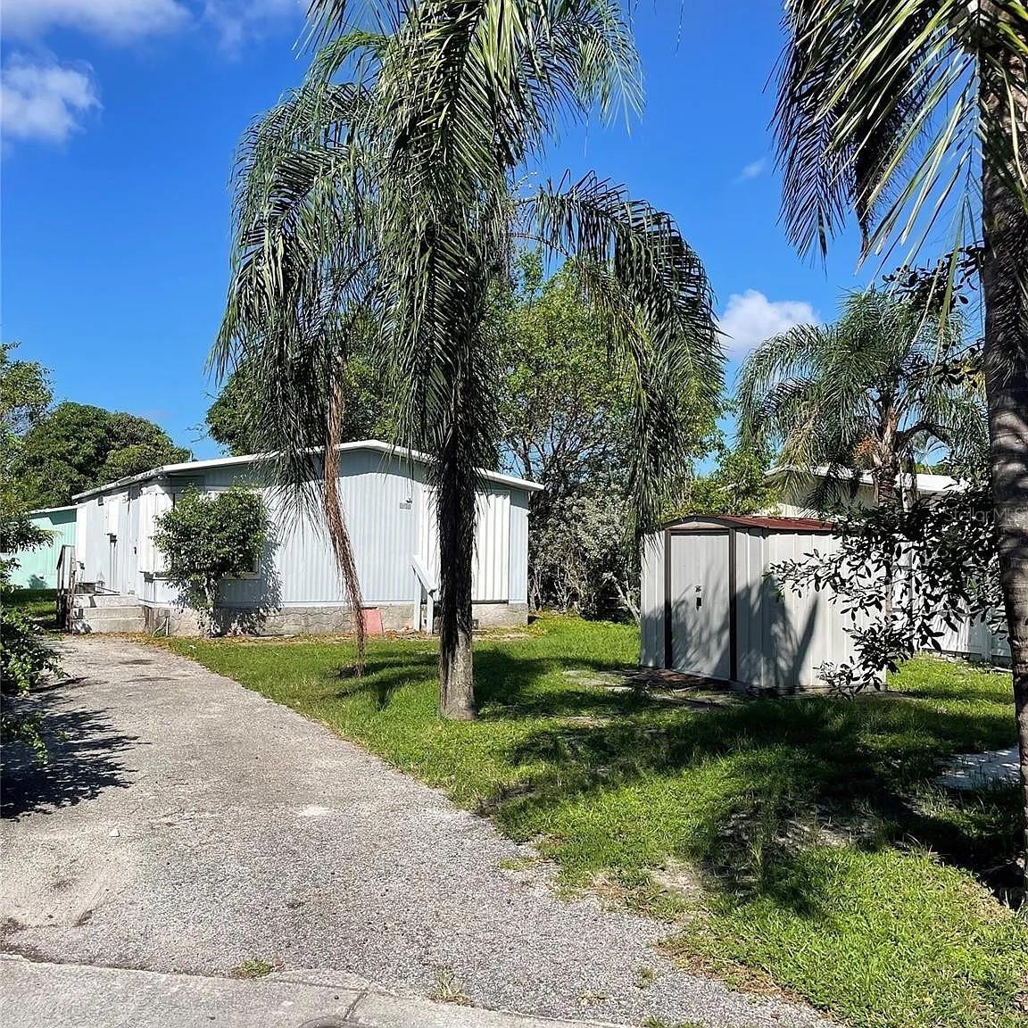 5301 SW 30th Ter., Dania Beach, FL 33004