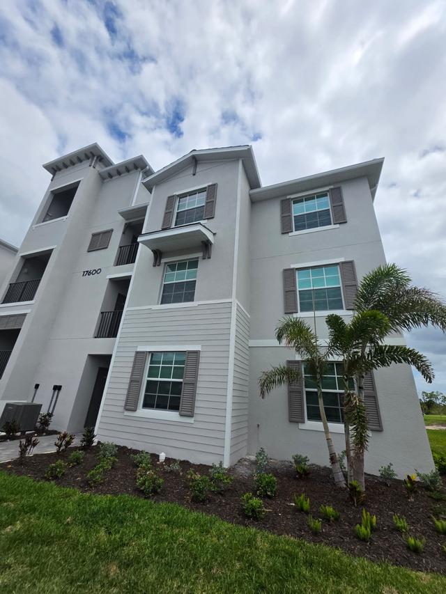 17600 Opal Sand Dr. #306, Venice, FL 34293
