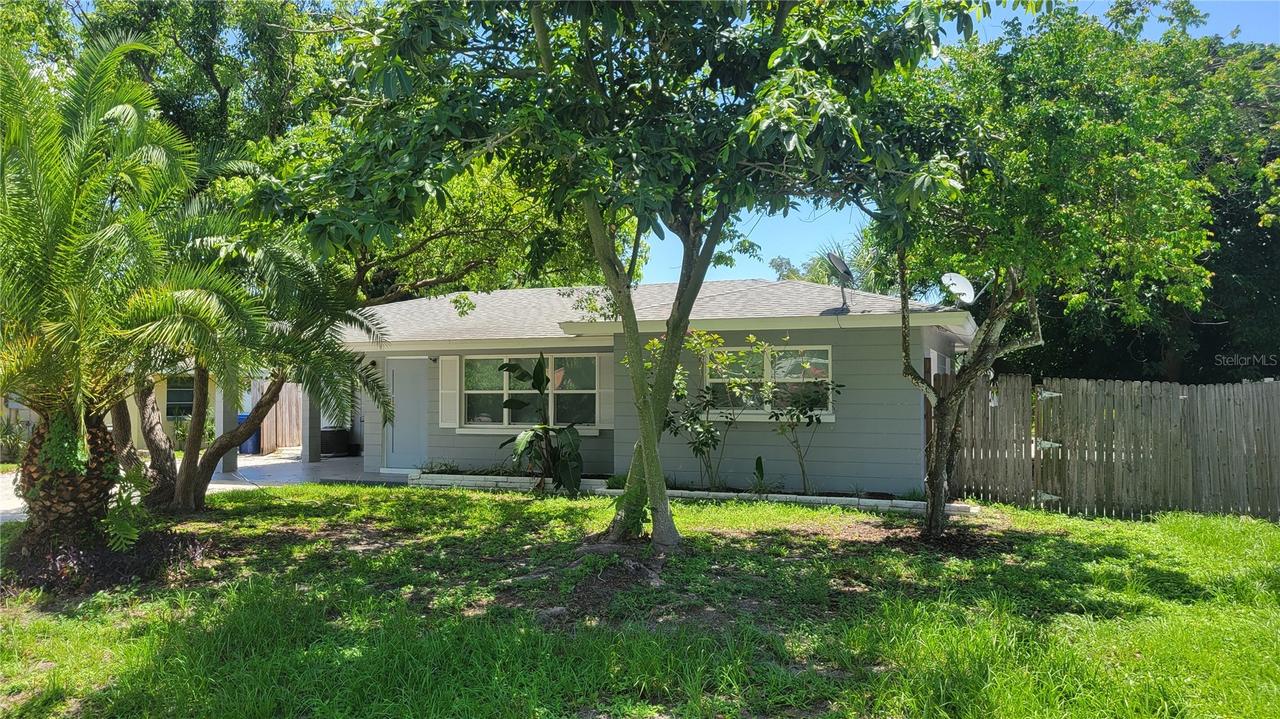 6103 Carlton Ave., Sarasota, FL 34231