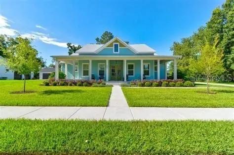 327 W Park St., Lake Helen, FL 32744
