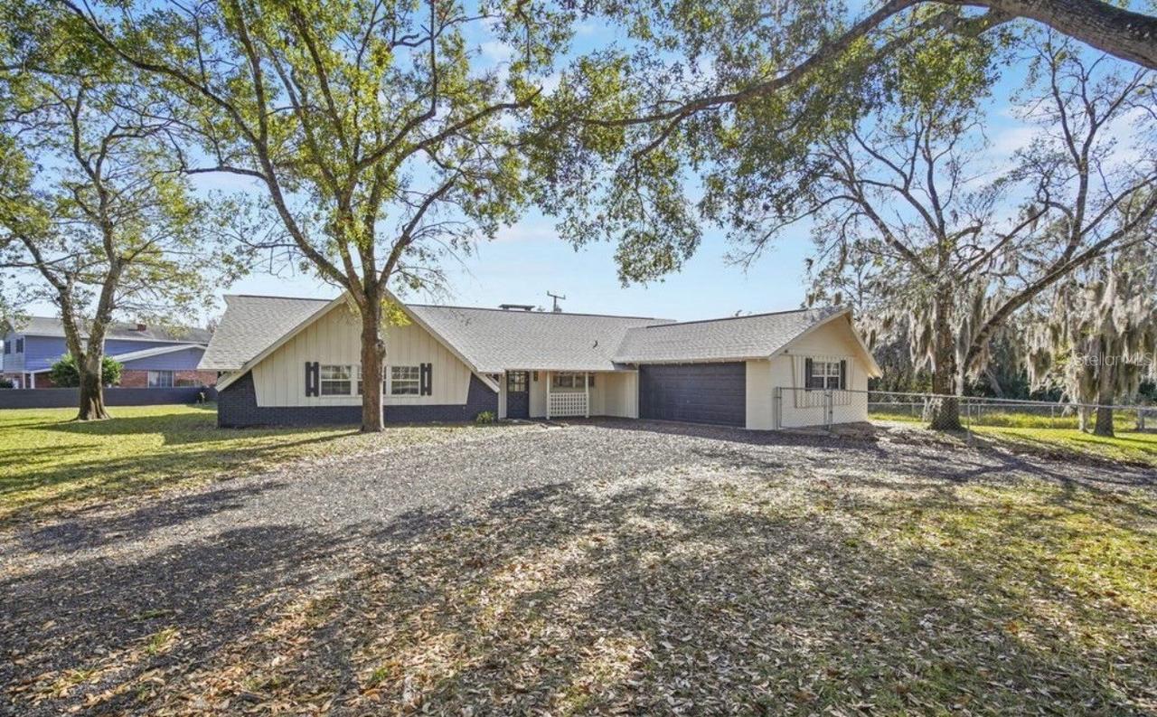 2675 Hillcrest Ave., Titusville, FL 32796