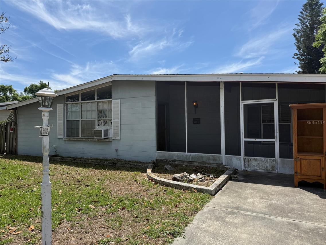 507 Sutton Pl., Brandon, FL 33510