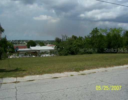 Carlton Ave., Lake Wales, FL 33853