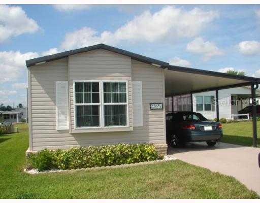 226 Candlewood Dr., Lake Wales, FL 33898