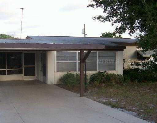 509 Stanley Ave., Frostproof, FL 33843
