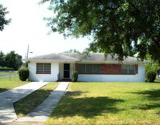 330 Townsend Ave., Lake Wales, FL 33853