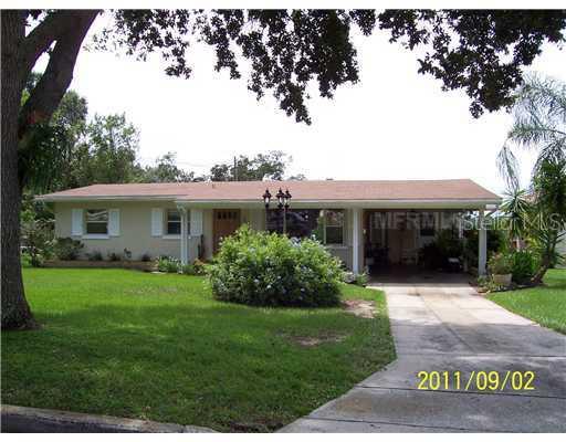 722 Osceola Ave., Lake Wales, FL 33853
