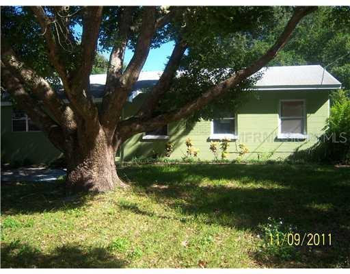225 Nelson St., Auburndale, FL 33823