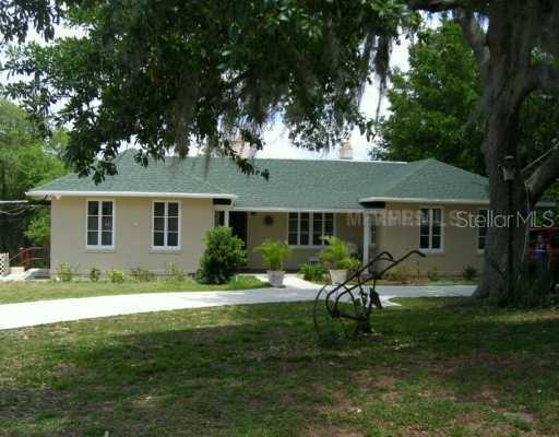 1103 Sunset Dr., Lake Wales, FL 33853