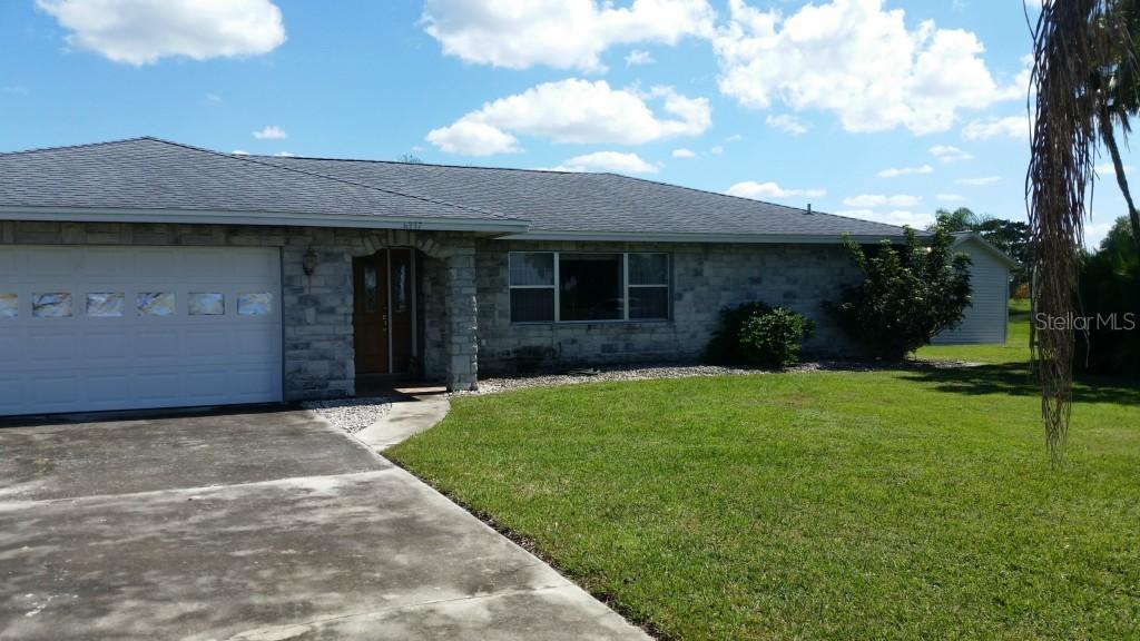 6337 Palmetto Dr., Indian Lake Estates, FL 33855