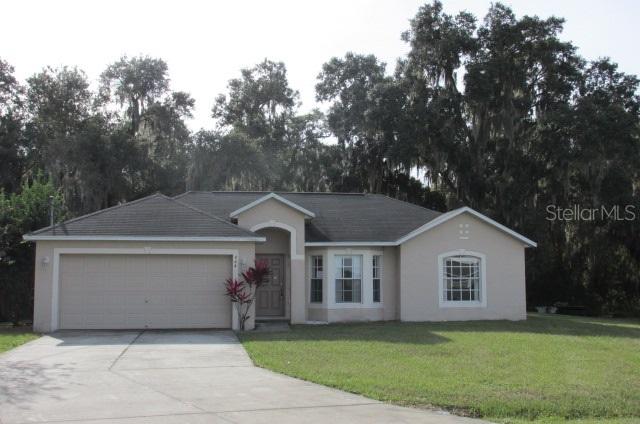 444 Fernandez St., Winter Haven, FL 33880