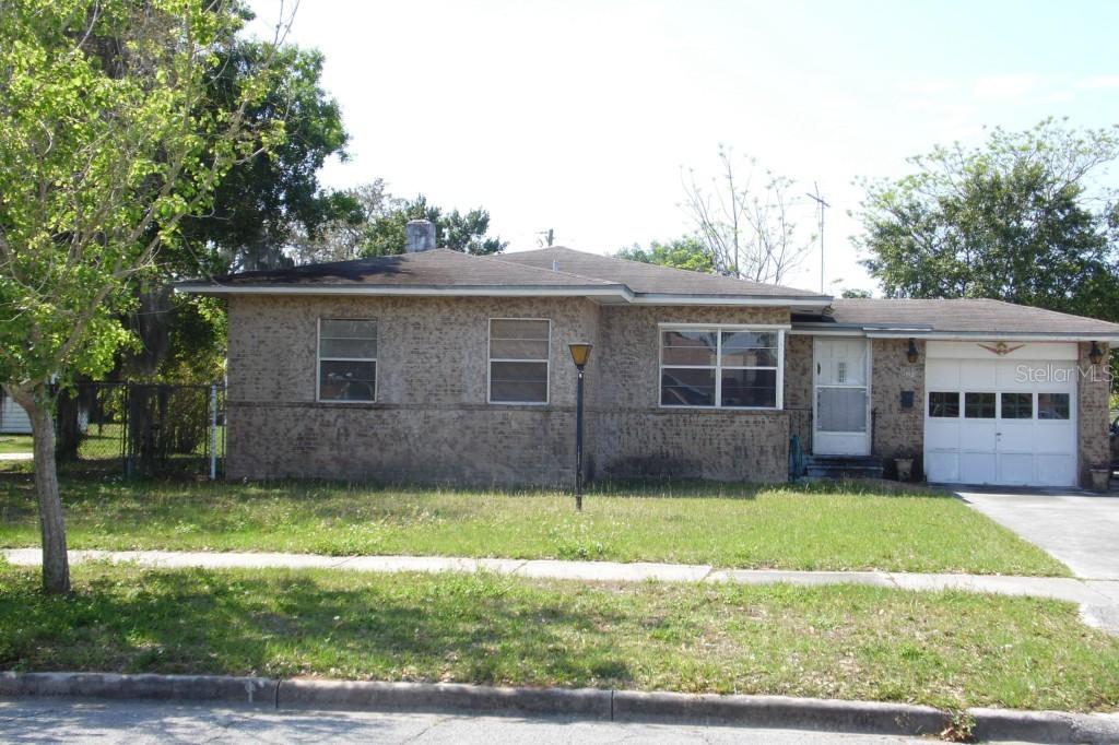 1018 Cohassett Ave., Lake Wales, FL 33853