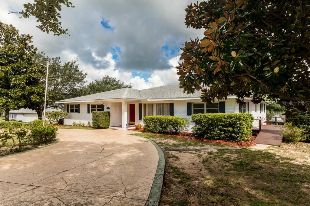 1001 Campbell Ave., Lake Wales, FL 33853