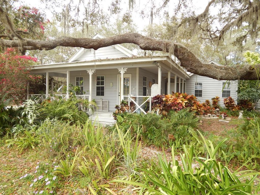 8201 Rose Ter., Lake Wales, FL 33898