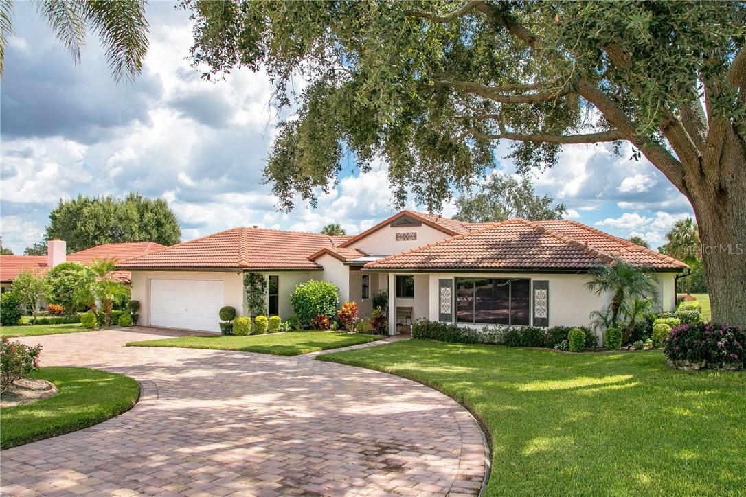 513 Clubhouse Dr., Lake Wales, FL 33898