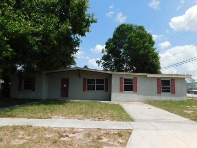 229 Palm Ave., Auburndale, FL 33823