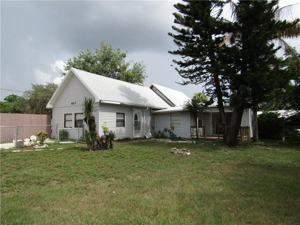 607 Acacia Walk, Lake Wales, FL 33898