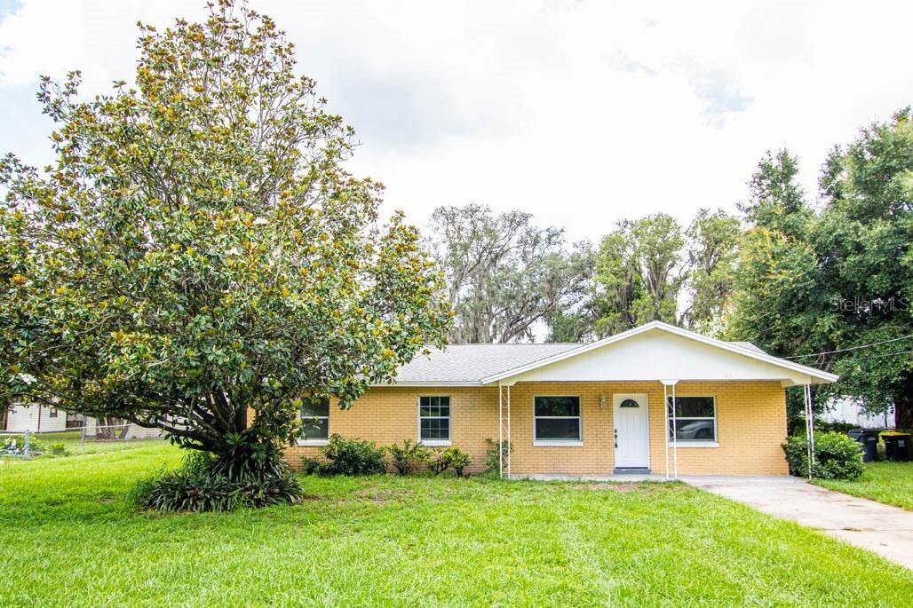 148 Willow St., Lake Wales, FL 33859