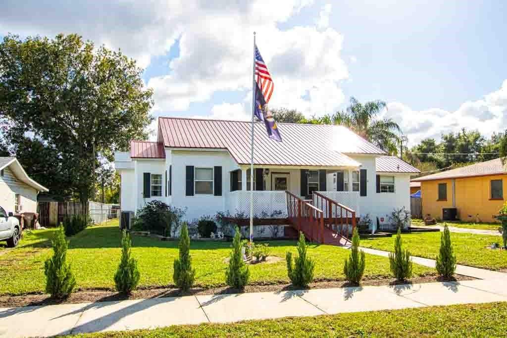 412 E Seminole Ave., Lake Wales, FL 33853