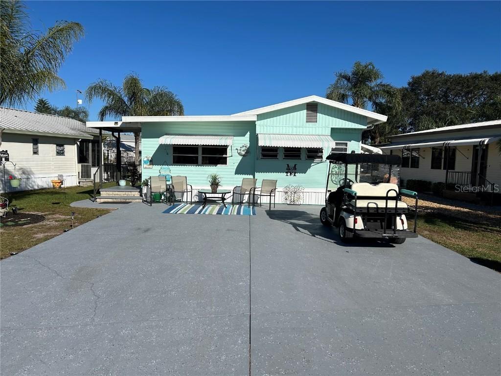 32 Royal Coachman St., Lake Wales, FL 33898