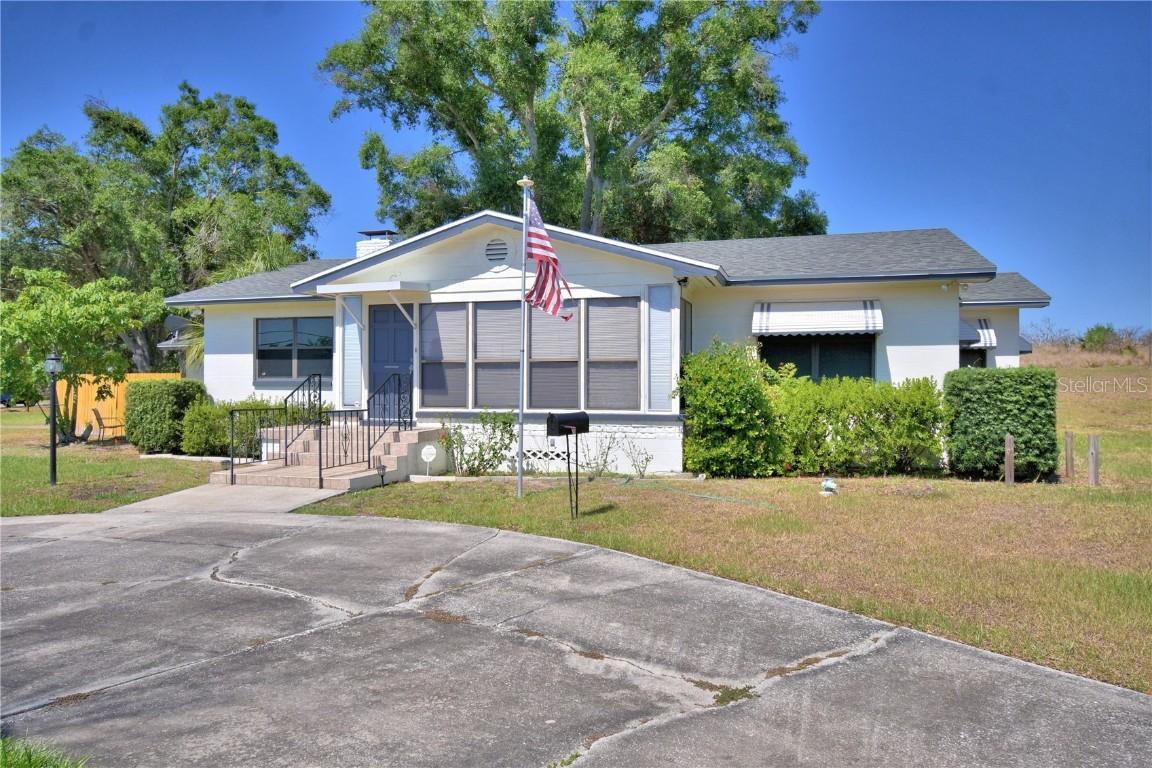 509 N Scenic Hwy., Frostproof, FL 33843