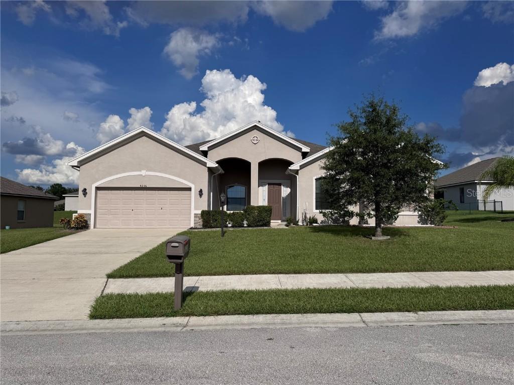 4236 Dinner Lake St., Lake Wales, FL 33859