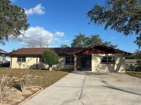 832 Sherwood Dr., Lake Wales, FL 33898