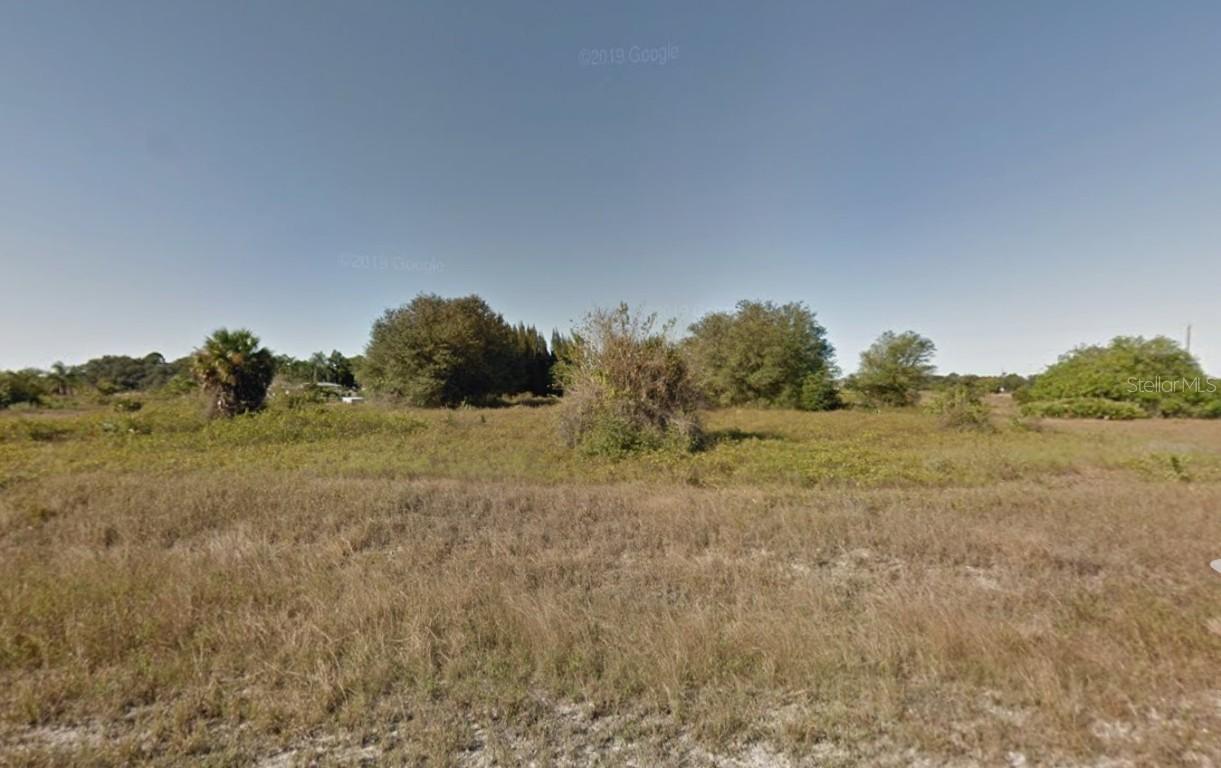 1617 Wells Ave., Lehigh Acres, FL 33972