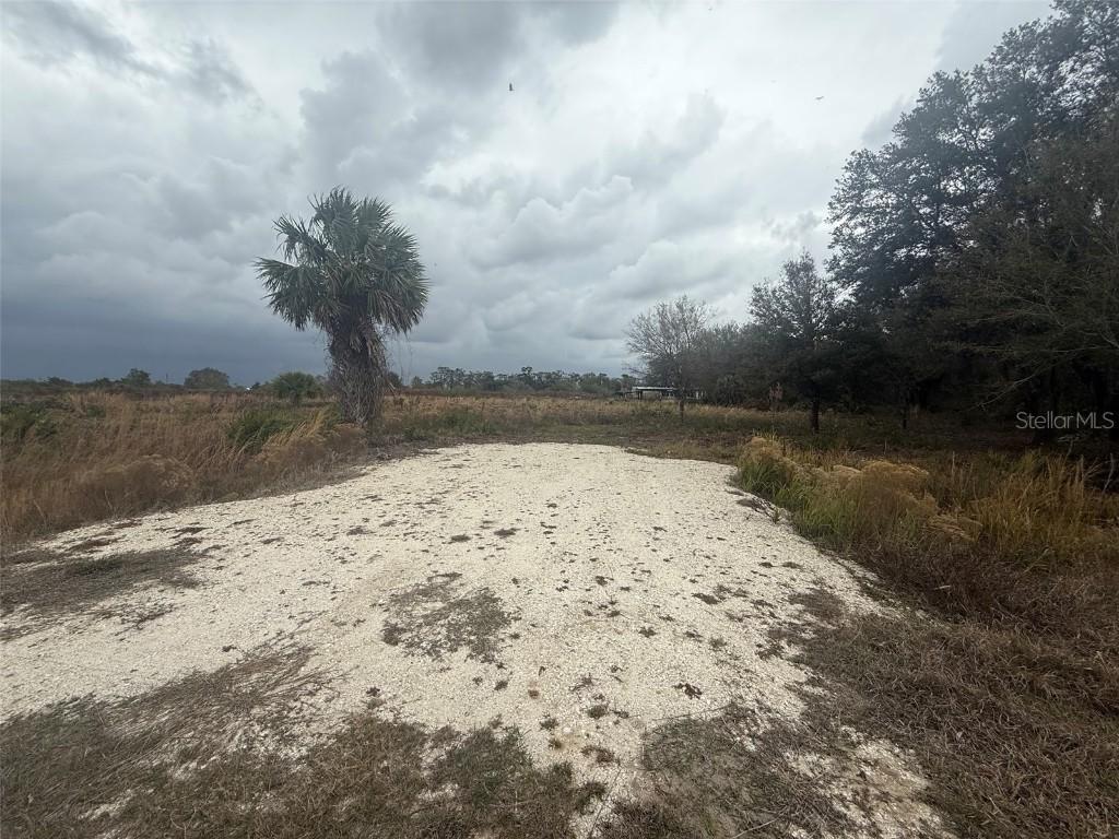 18469 NW 254th St., Okeechobee, FL 34972