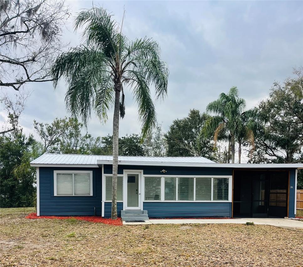 316 Brooks Rd., Frostproof, FL 33843