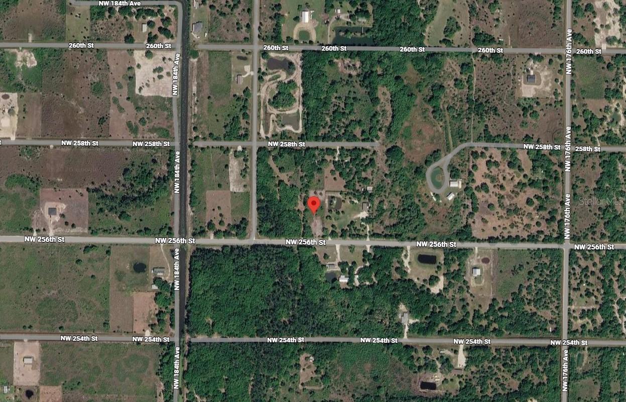 18121 NW 256th St., Okeechobee, FL 34972