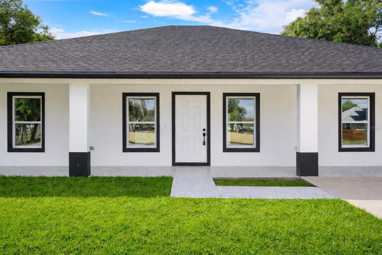21483 NW 262nd St., Okeechobee, FL 34972