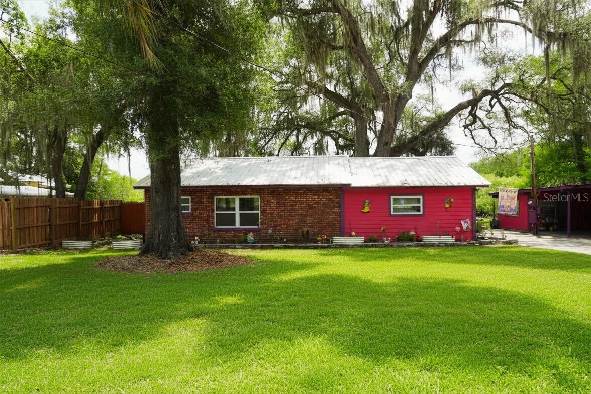 11717 E Salmon Dr., Floral City, FL 34436