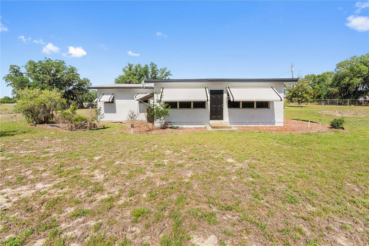 2425 Burns Ave., Lake Wales, FL 33898