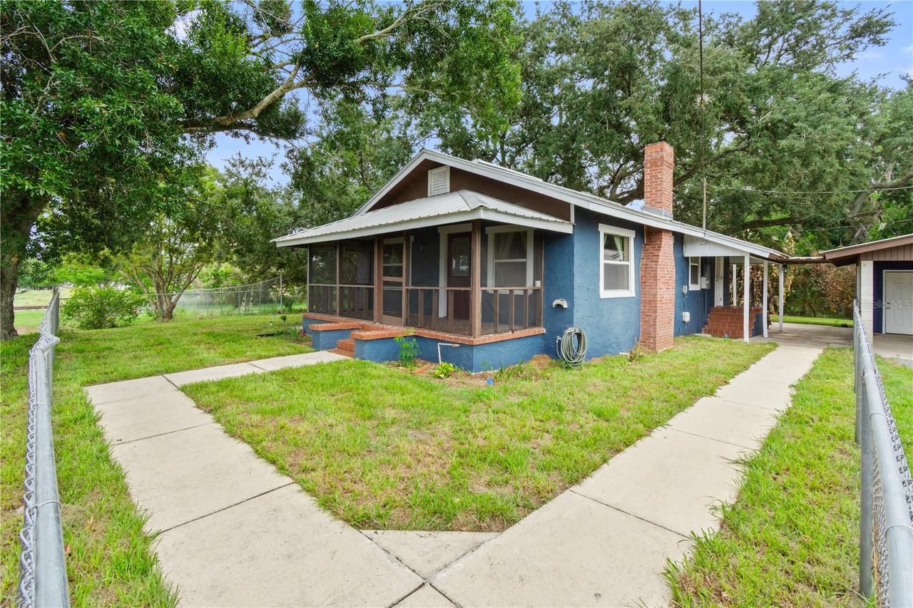 30 E 8th St., Frostproof, FL 33843