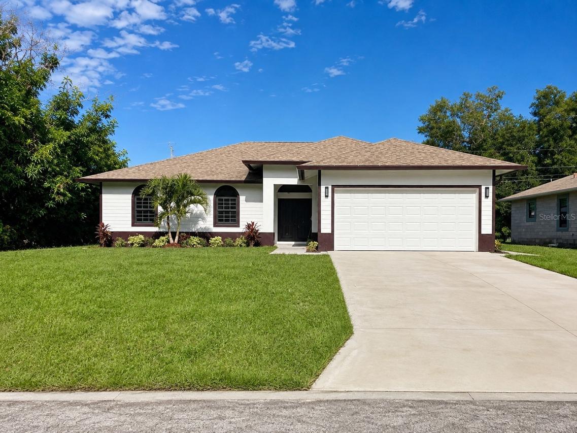 2356 30th Ave., Vero Beach, FL 32968