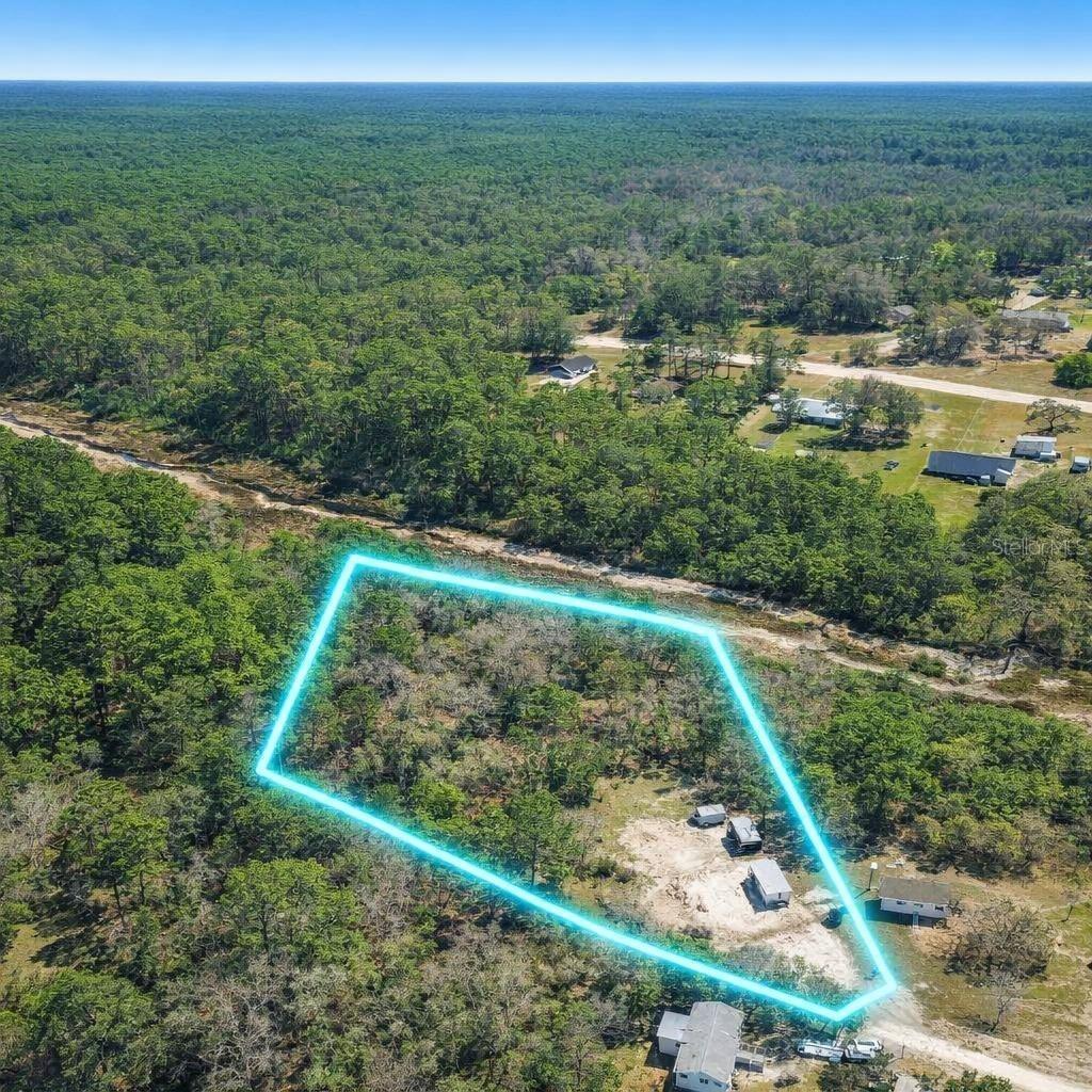 18 Ivy Ct., Middleburg, FL 32068