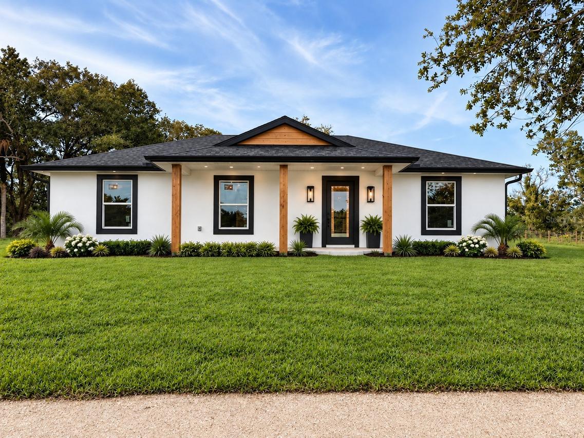 17170 NW 288th St., Okeechobee, FL 34972