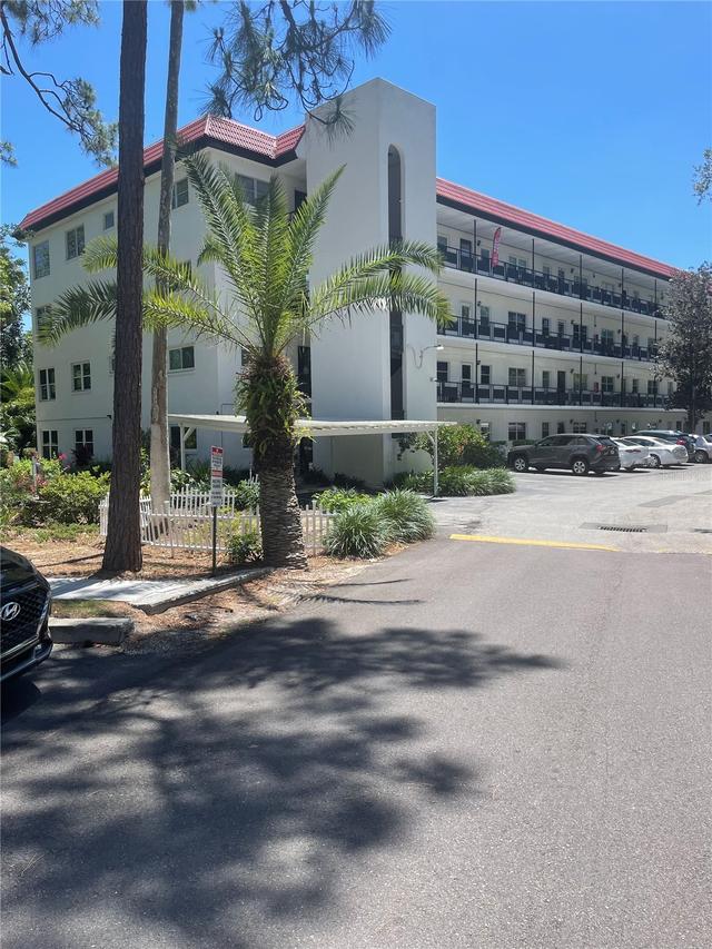 200 El Camino Dr. #102, Winter Haven, FL 33884